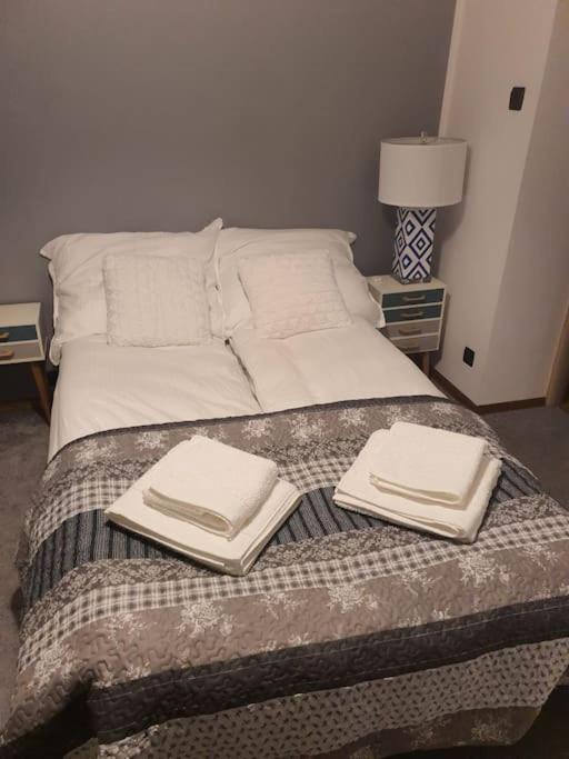 Apartament Przy Szkole Filmowej, Darmowy Parking วูดช์ ภายนอก รูปภาพ